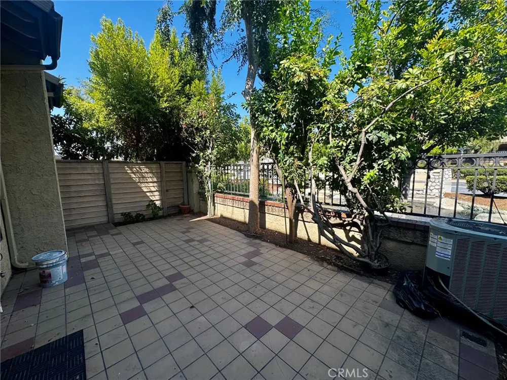 1953 Cobblefield Way Glendora, CA 91740