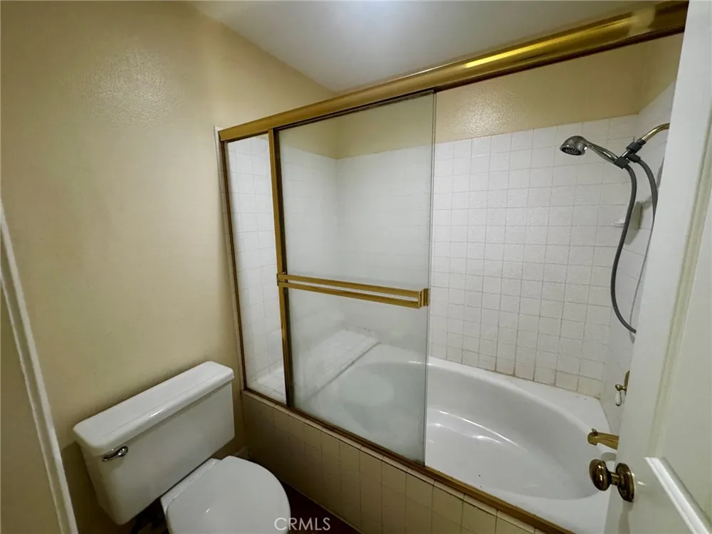 1953 Cobblefield Way Glendora, CA 91740
