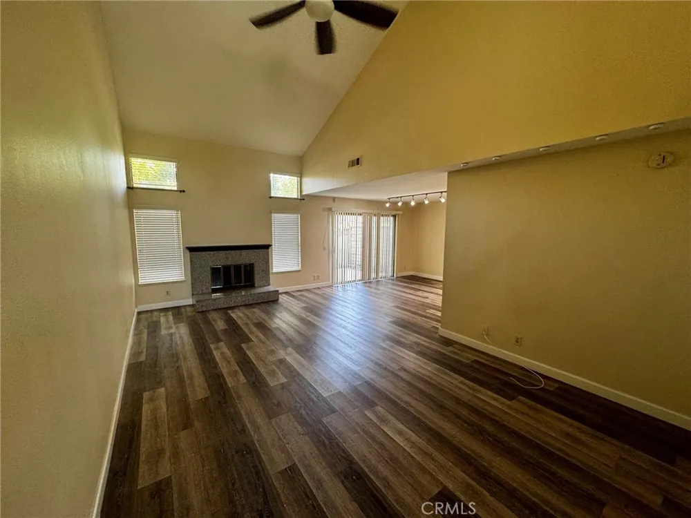 1953 Cobblefield Way Glendora, CA 91740