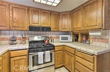 27290 Matterhorn Drive Lake Arrowhead, CA 92352