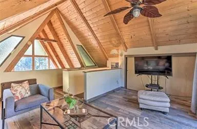 27290 Matterhorn Drive Lake Arrowhead, CA 92352