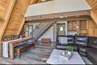 27290 Matterhorn Drive Lake Arrowhead, CA 92352