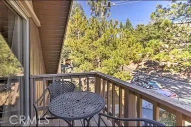 27290 Matterhorn Drive Lake Arrowhead, CA 92352
