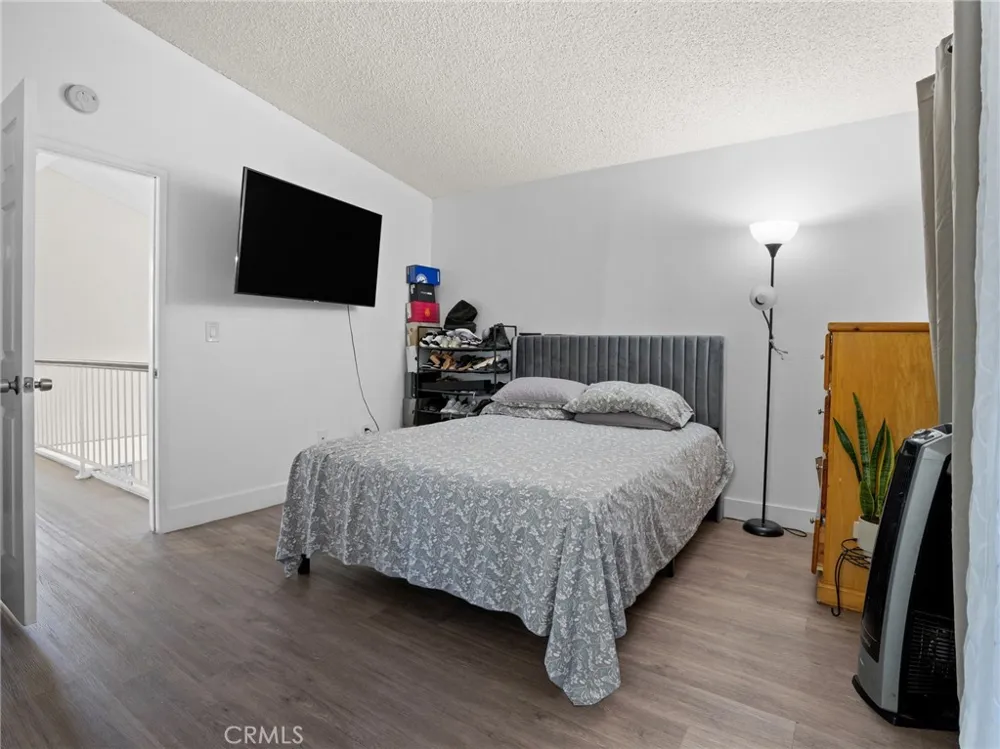 137 Elmtree Perris, CA 92571