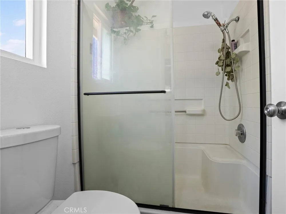 137 Elmtree Perris, CA 92571