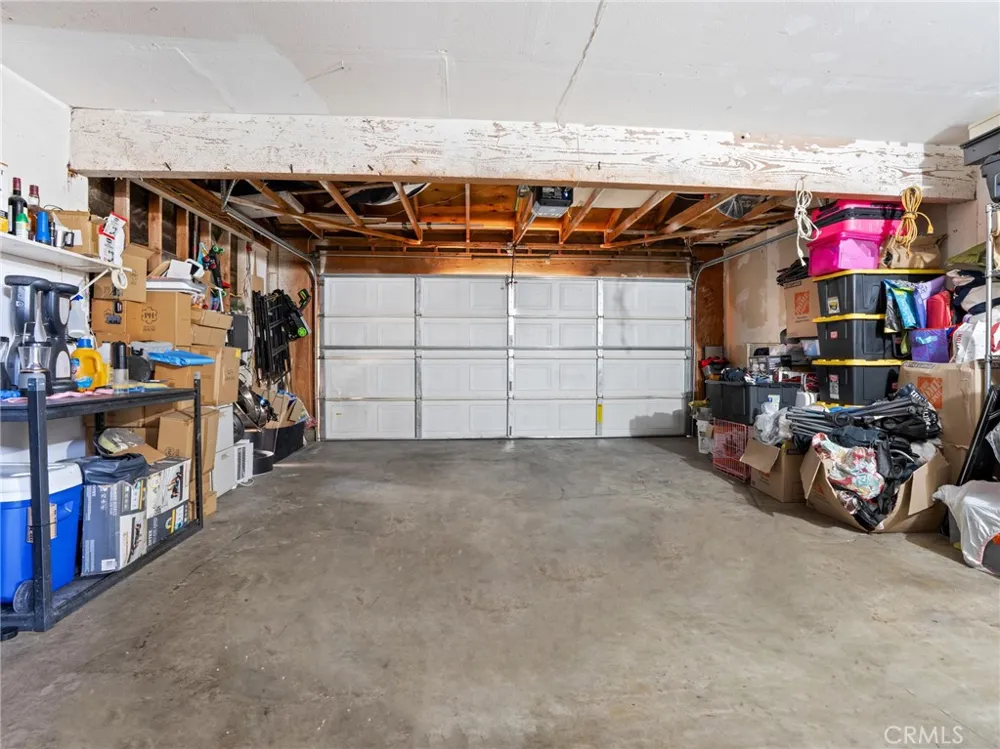 137 Elmtree Perris, CA 92571