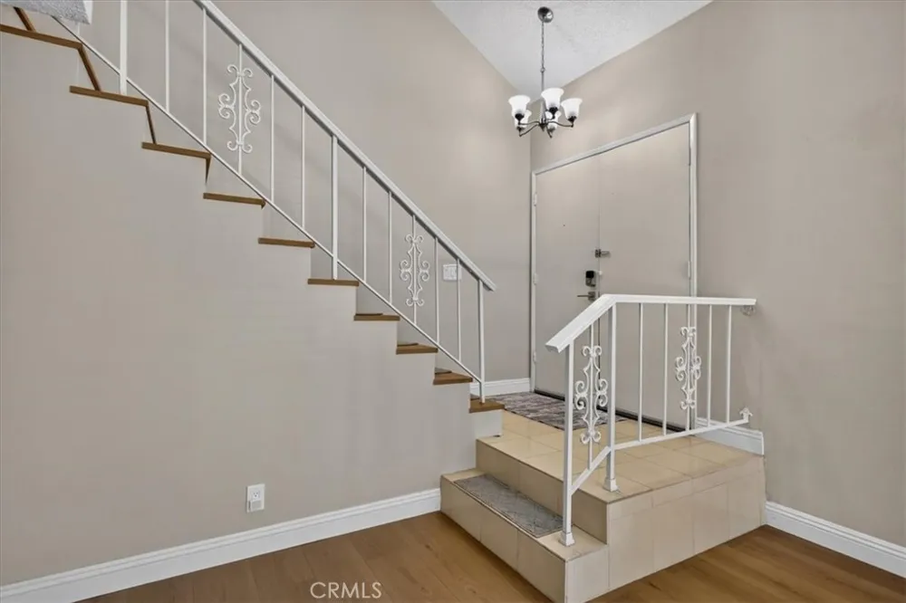 1189 Sunflower Covina, CA 91724