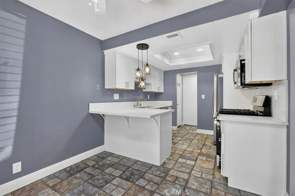 1189 Sunflower Covina, CA 91724