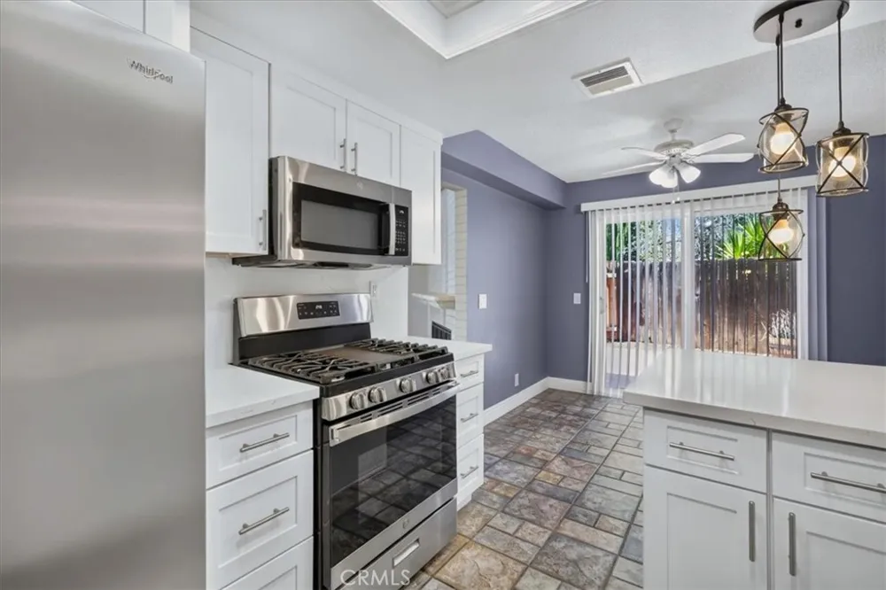 1189 Sunflower Covina, CA 91724