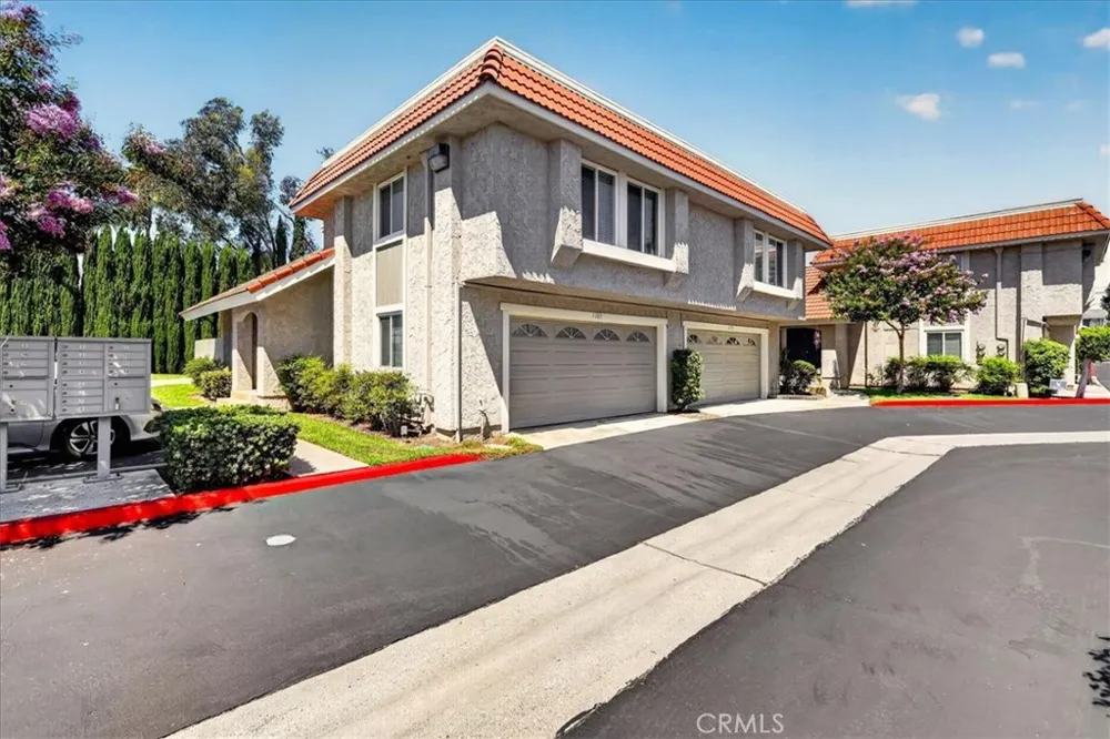 1189 Sunflower Covina, CA 91724