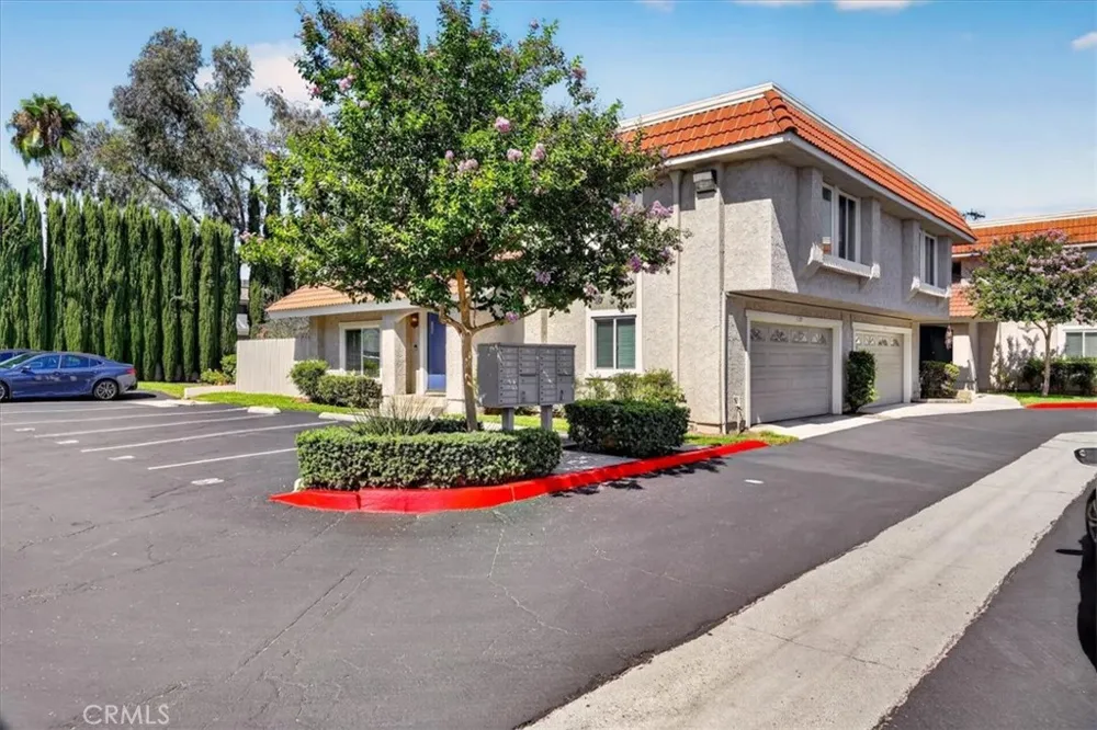 1189 Sunflower Covina, CA 91724