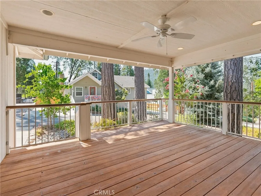 39482 Chickadee Bass Lake, CA 93604
