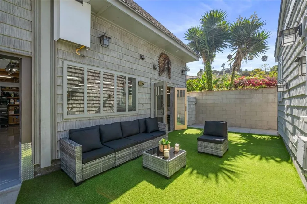 1285 W 23rd Street San Pedro, CA 90731