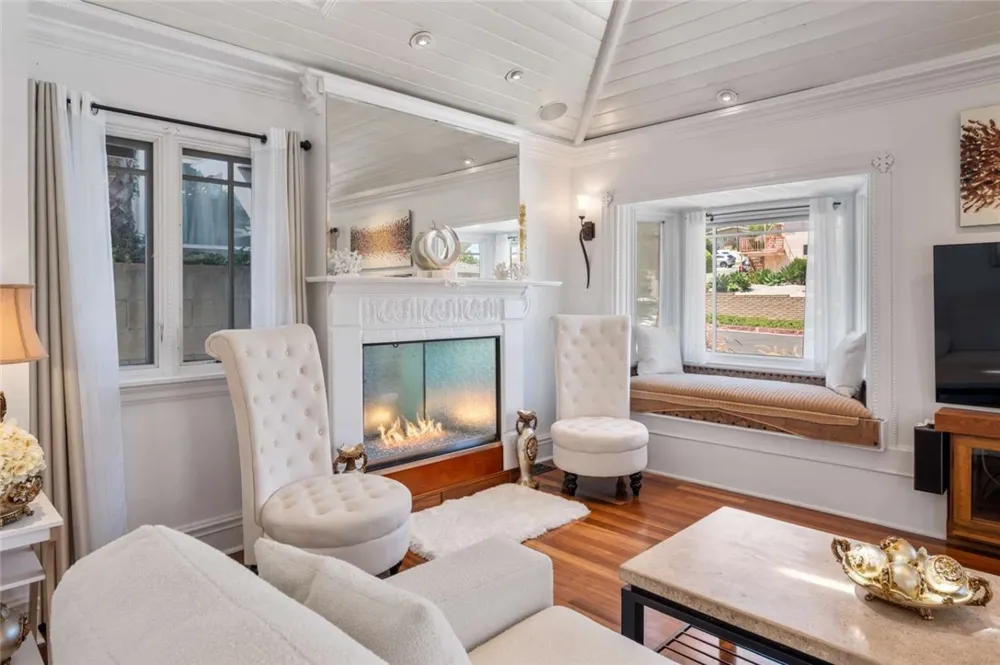 1285 W 23rd Street San Pedro, CA 90731