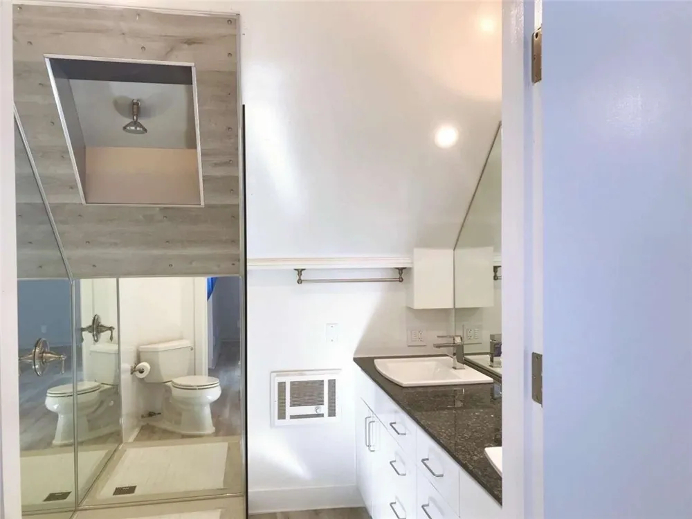 1285 W 23rd Street San Pedro, CA 90731