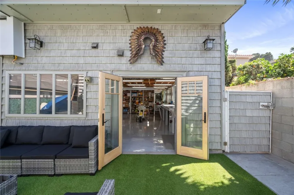 1285 W 23rd Street San Pedro, CA 90731