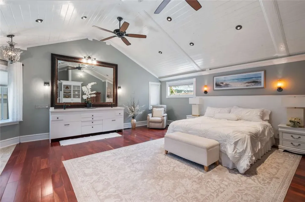 1285 W 23rd Street San Pedro, CA 90731