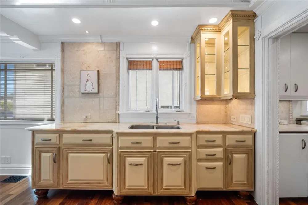 1285 W 23rd Street San Pedro, CA 90731