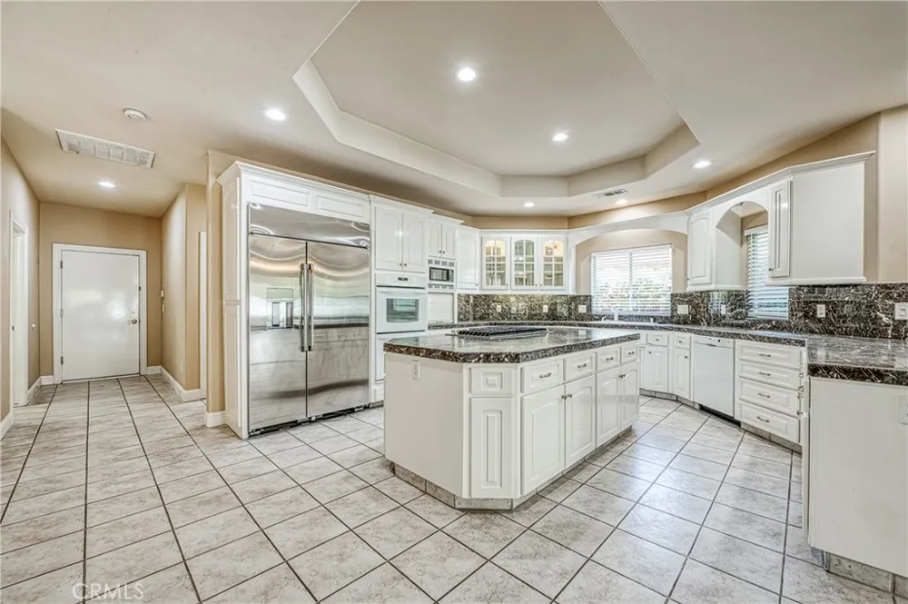 333 W River Court Fresno, CA 93711