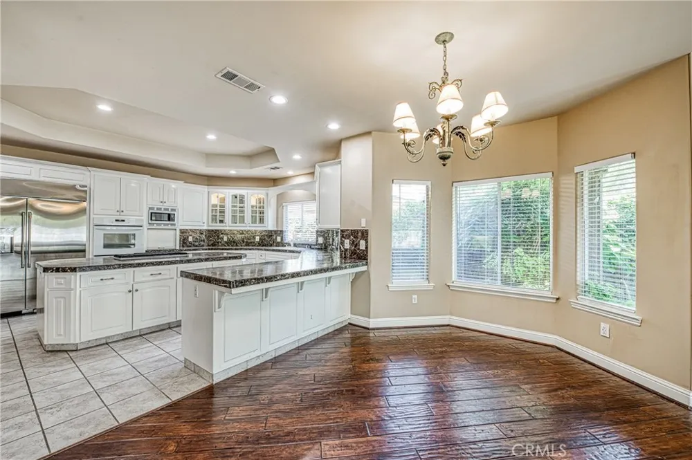 333 W River Court Fresno, CA 93711