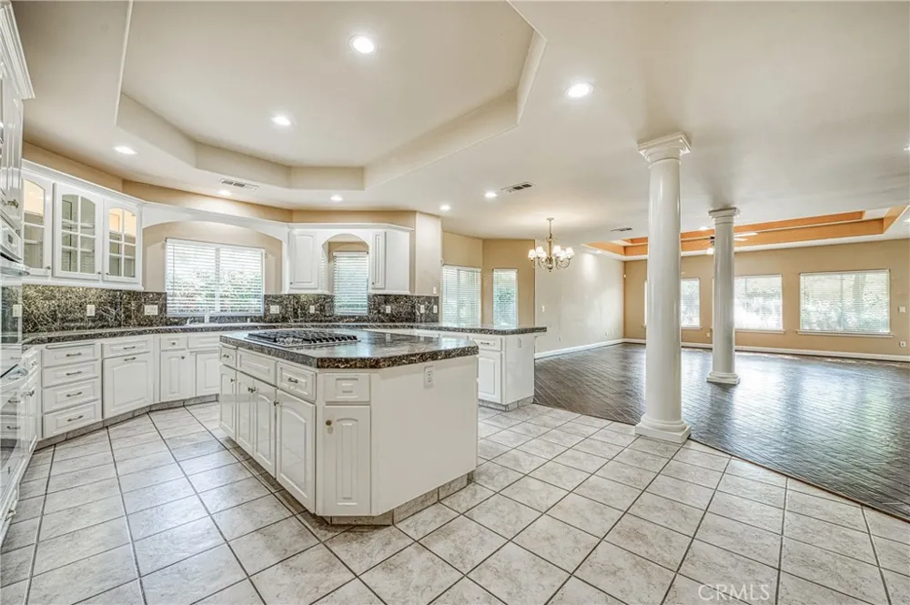 333 W River Court Fresno, CA 93711