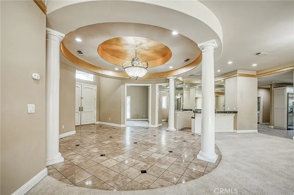 333 W River Court Fresno, CA 93711