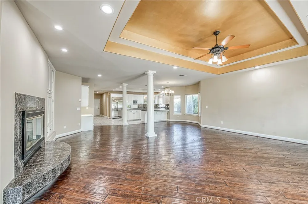 333 W River Court Fresno, CA 93711