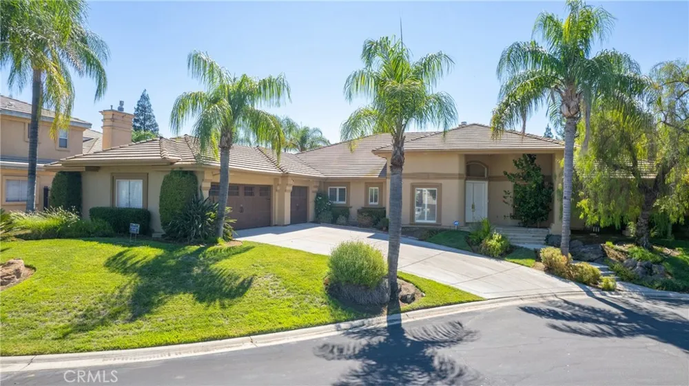 333 W River Court Fresno, CA 93711