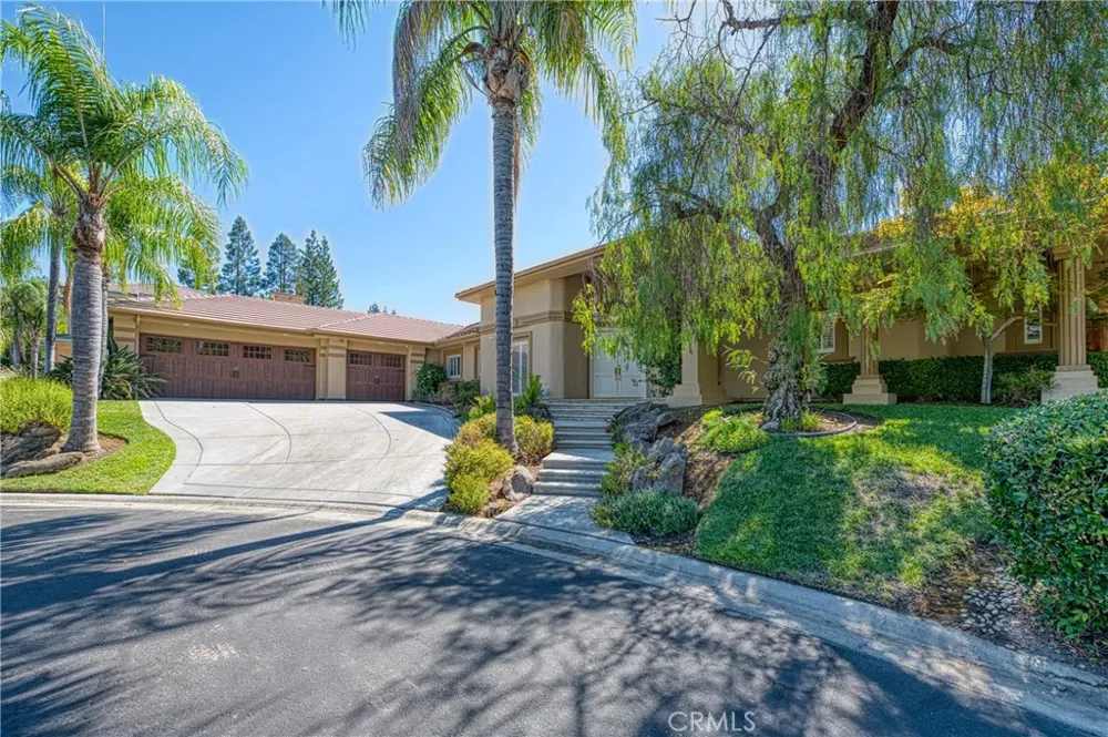 333 W River Court Fresno, CA 93711