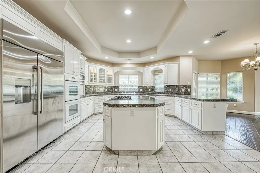 333 W River Court Fresno, CA 93711