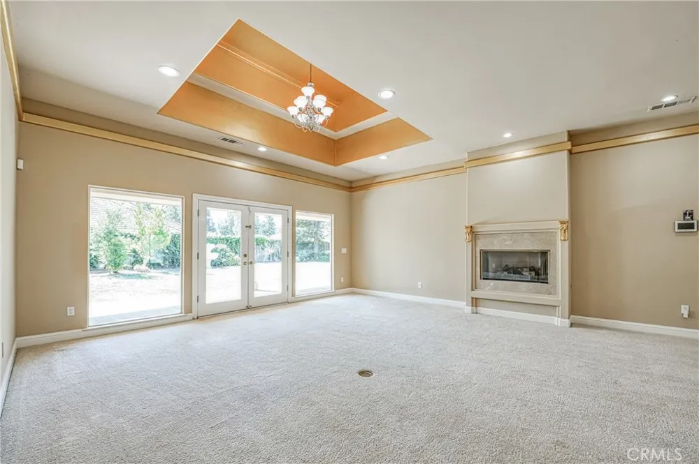 333 W River Court Fresno, CA 93711