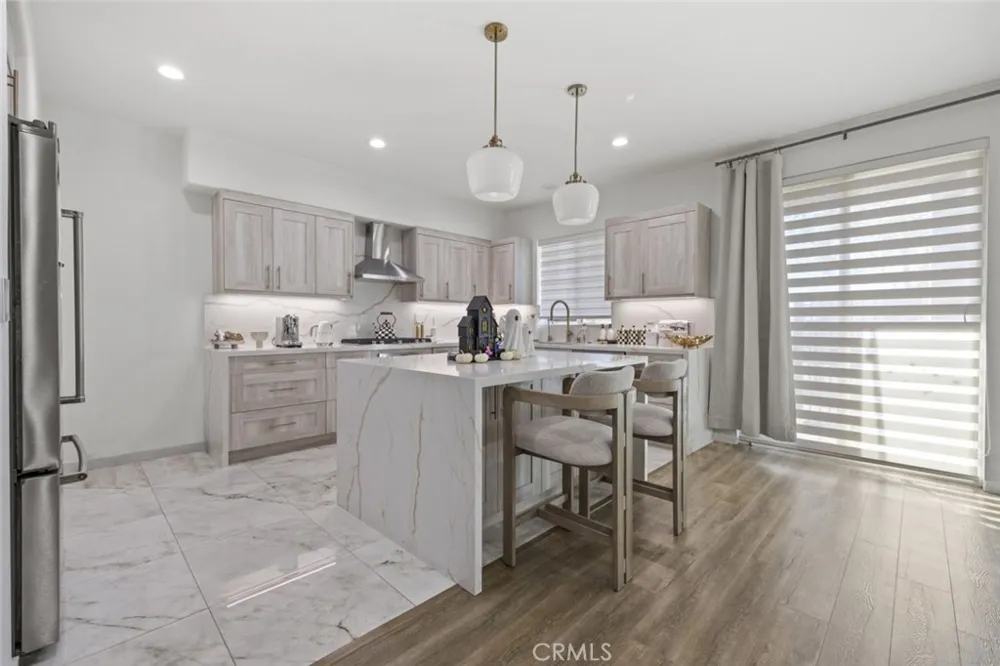 16485 W Nicklaus Drive #120 Sylmar, CA 91342
