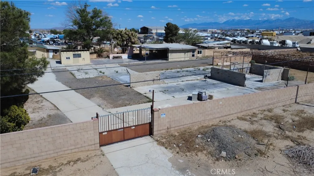 42336 5th Street E Lancaster, CA 93535