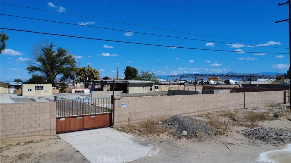 42336 5th Street E Lancaster, CA 93535