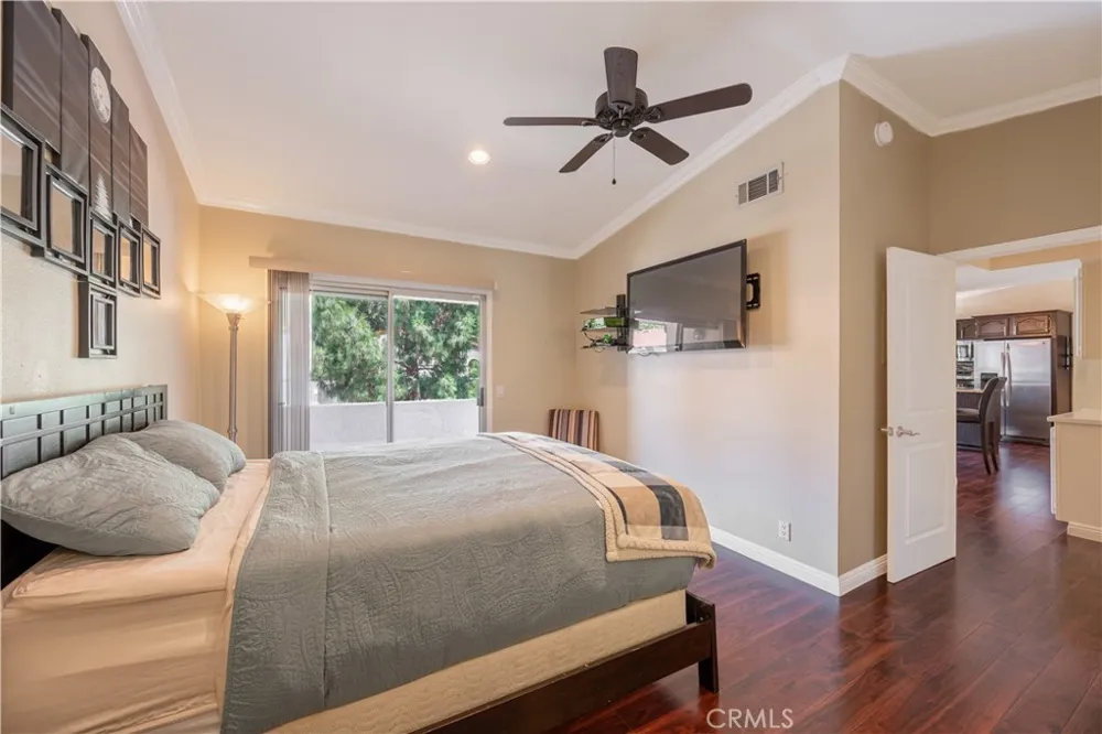 23201 Sherman Way #G West Hills, CA 91307