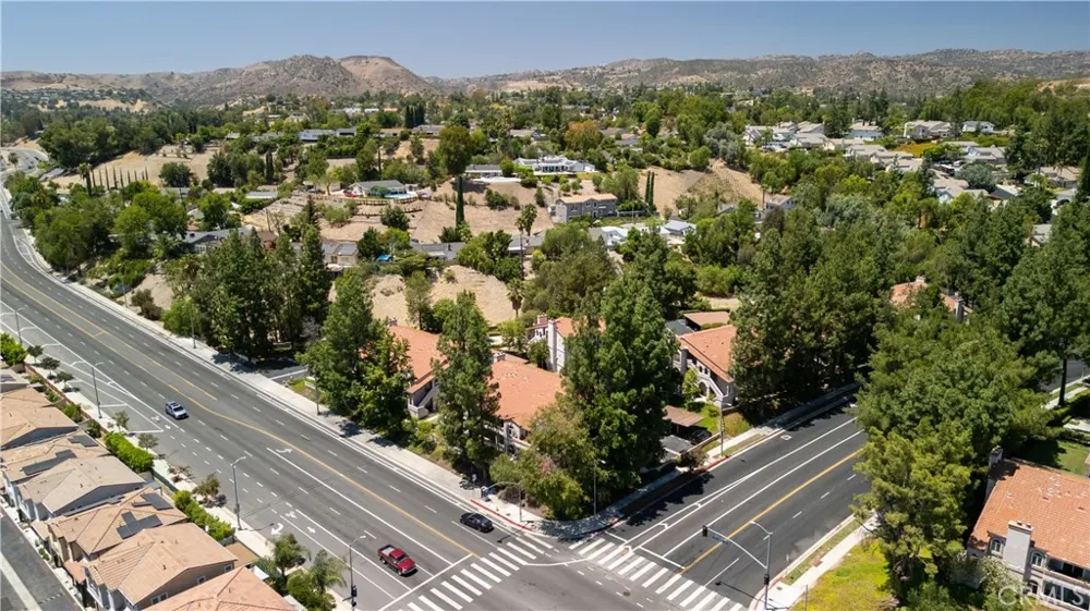 23201 Sherman Way #G West Hills, CA 91307
