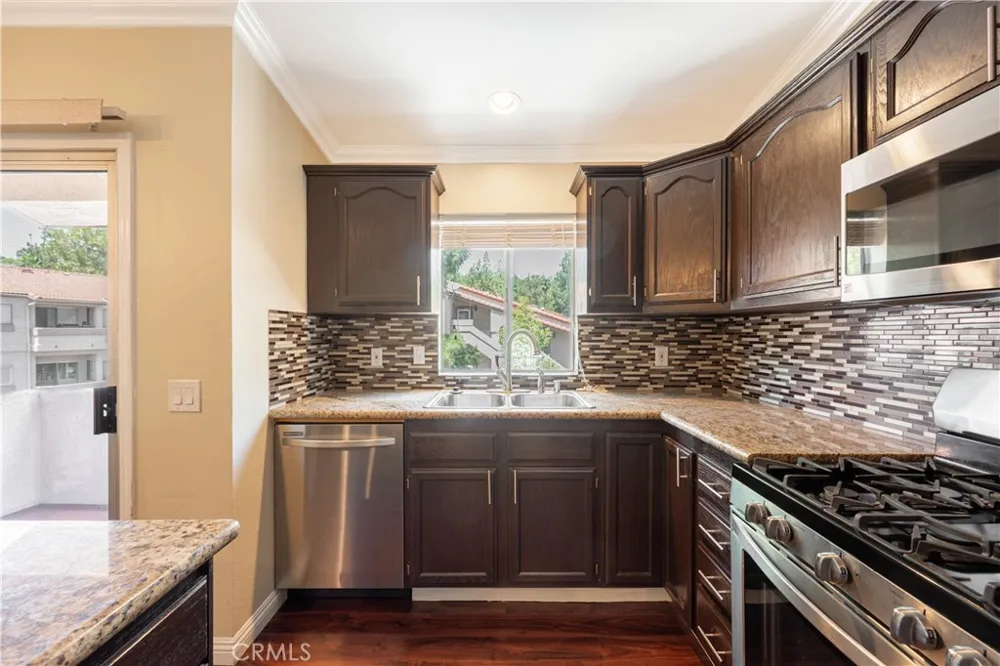 23201 Sherman Way #G West Hills, CA 91307