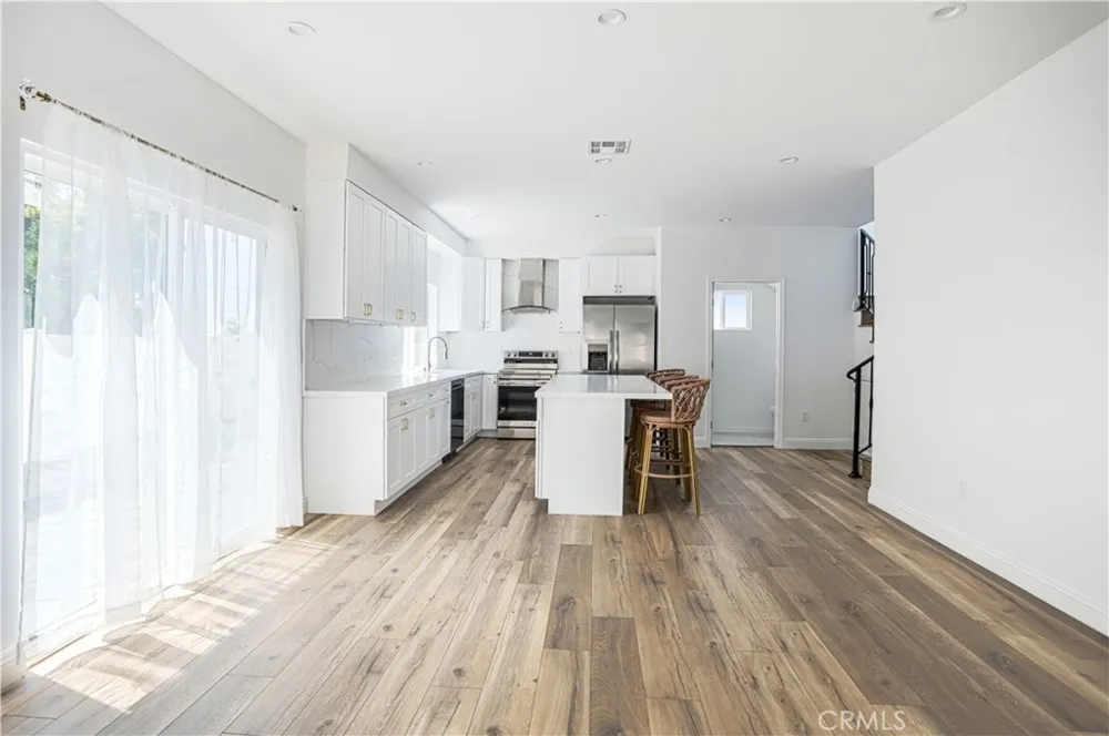 3820 Orangedale Montrose, CA 91210