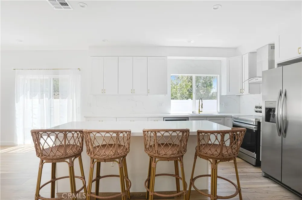 3820 Orangedale Montrose, CA 91210