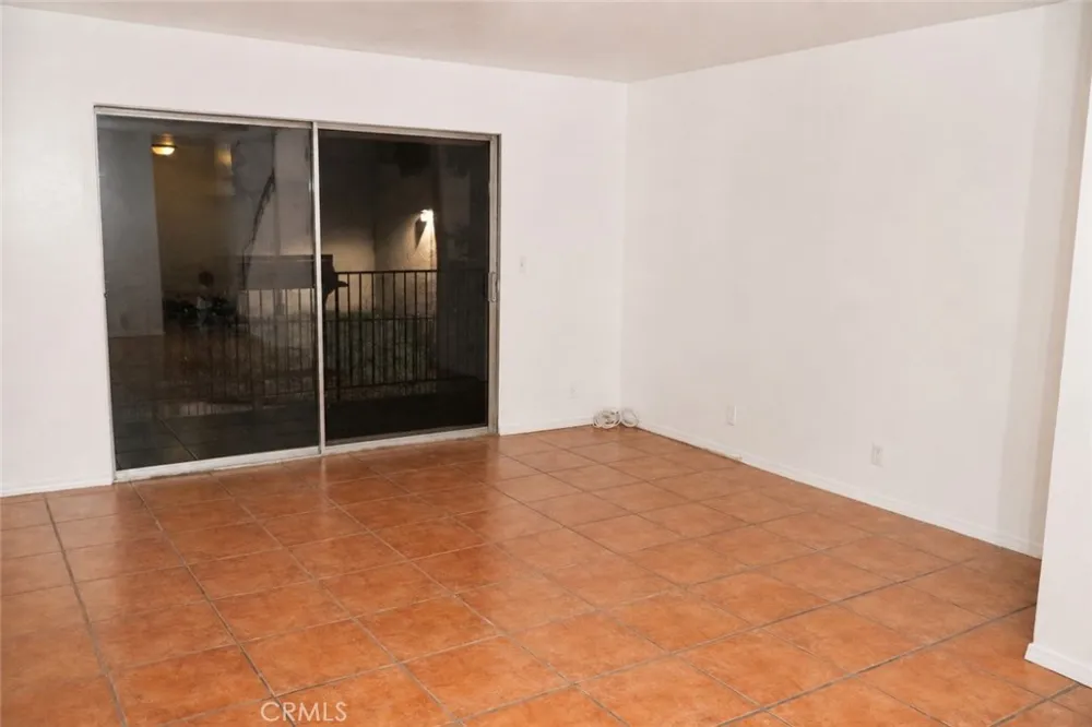 1741 Neil Armstrong #208 Montebello, CA 90640