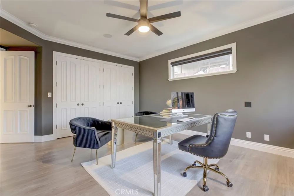 350 Starlight Crest La Canada Flintridge, CA 91011