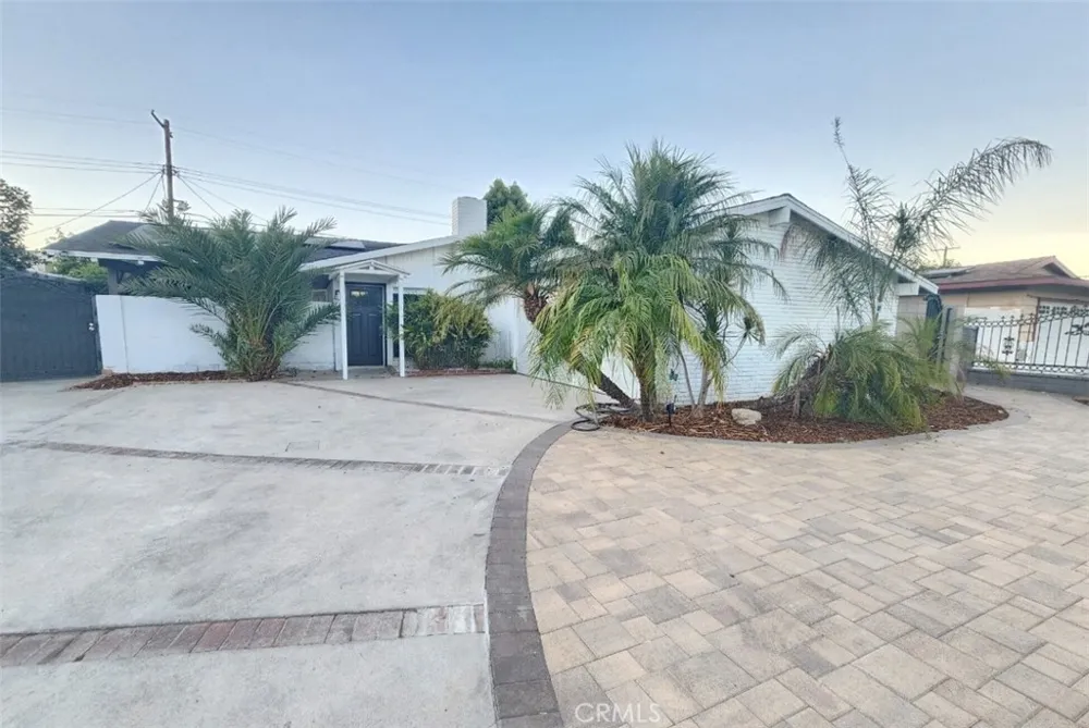 19221 Napa Northridge, CA 91324