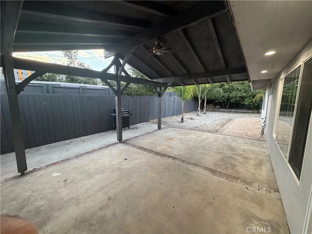 19221 Napa Northridge, CA 91324