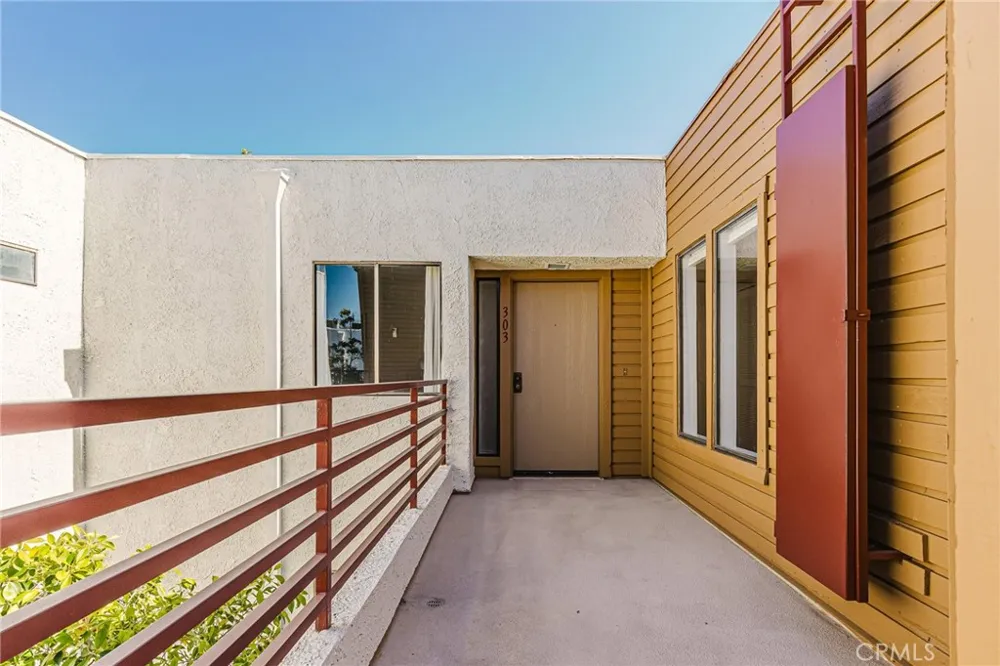 400 Louise #303 Glendale, CA 91206