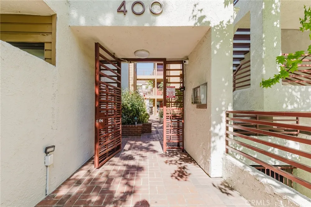 400 Louise #303 Glendale, CA 91206