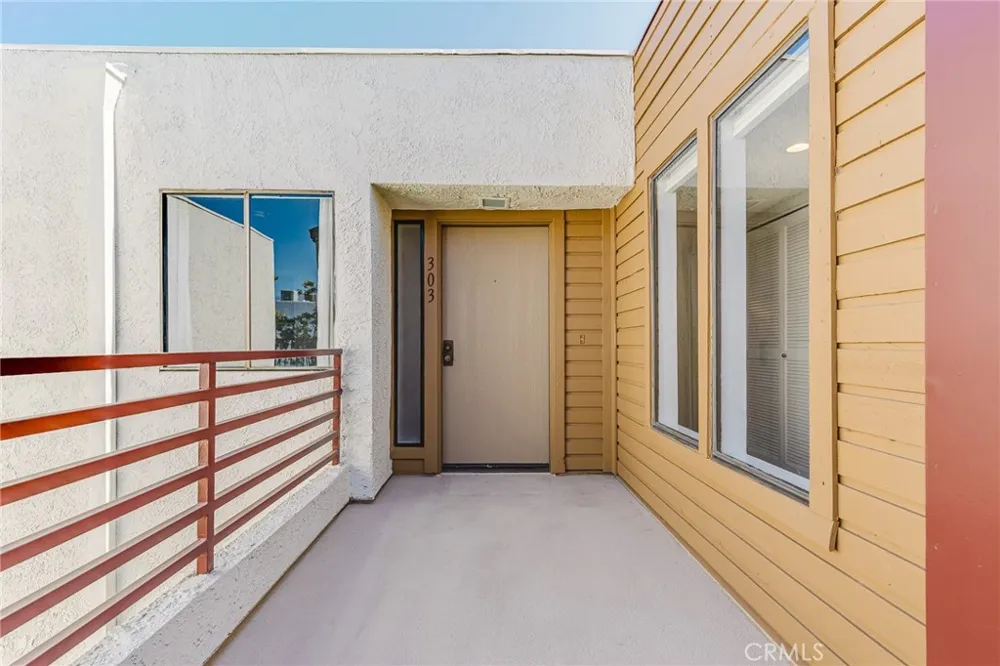 400 Louise #303 Glendale, CA 91206