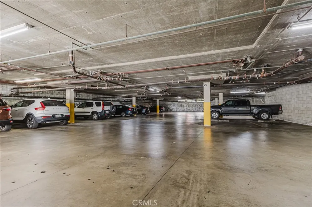 400 Louise #303 Glendale, CA 91206
