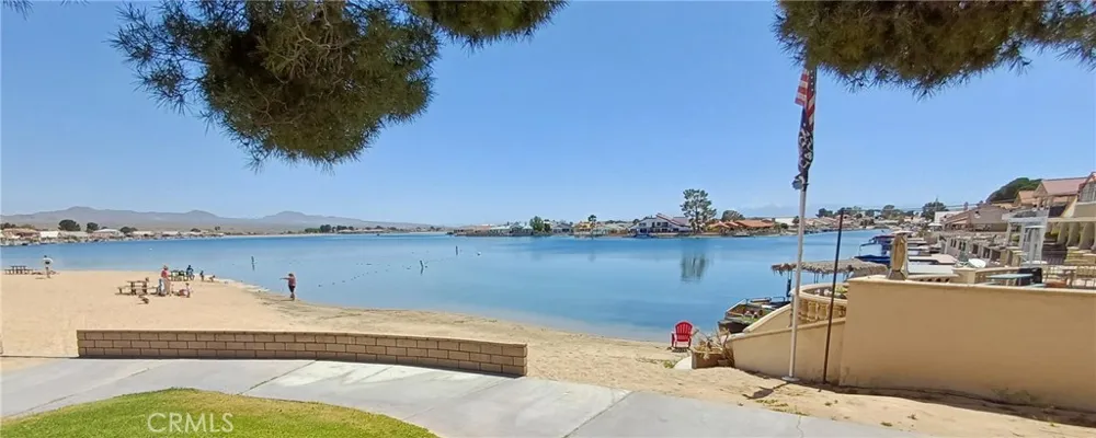 26338 Driftwood Lane Helendale, CA 92342