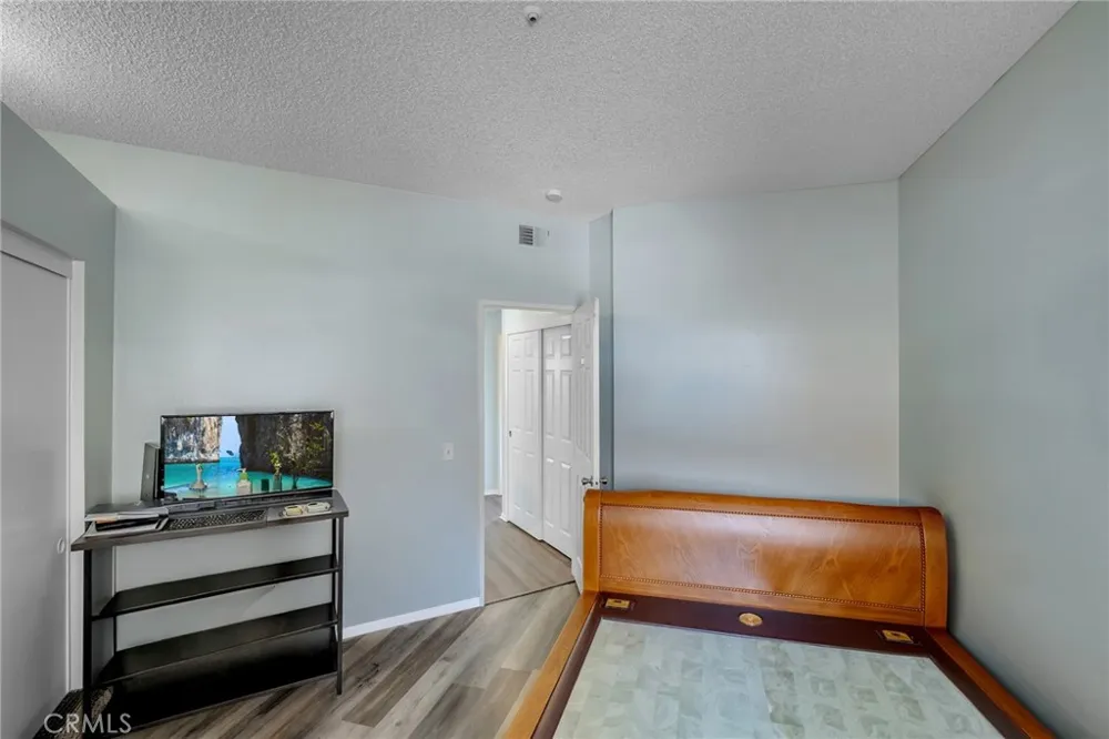 19149 Palo Verde Drive Apple Valley, CA 92308