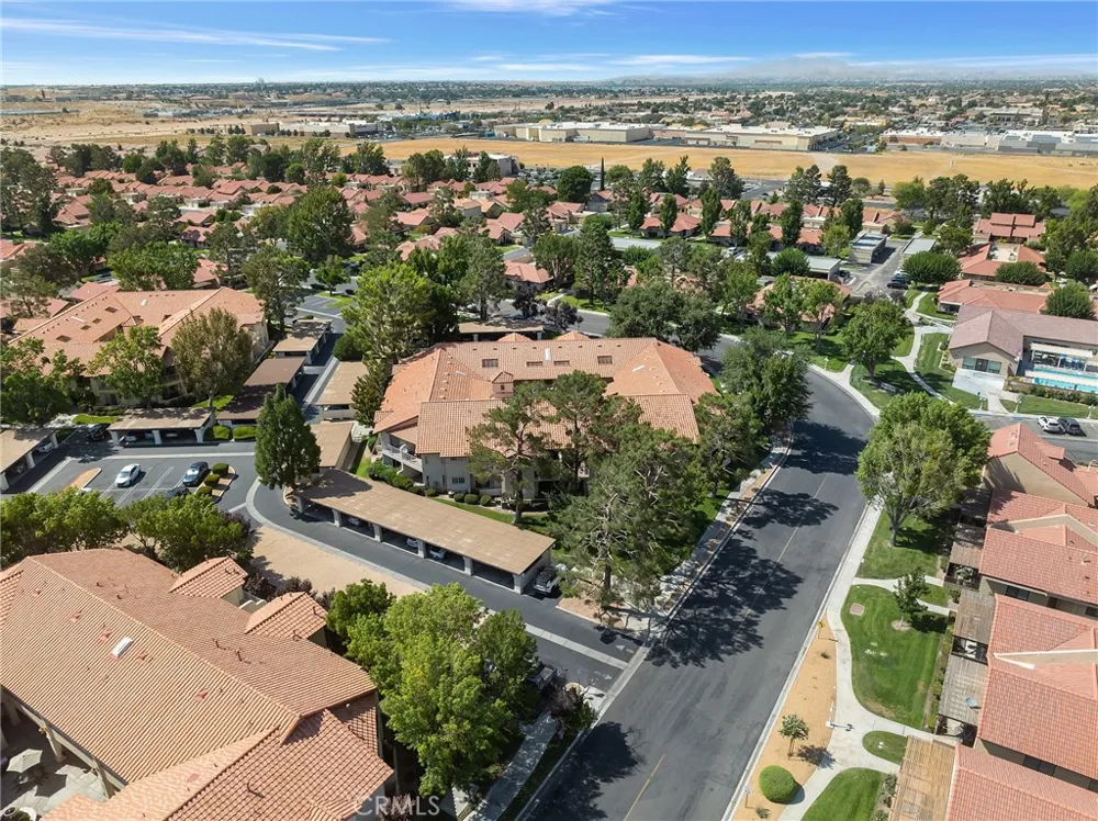 19149 Palo Verde Drive Apple Valley, CA 92308